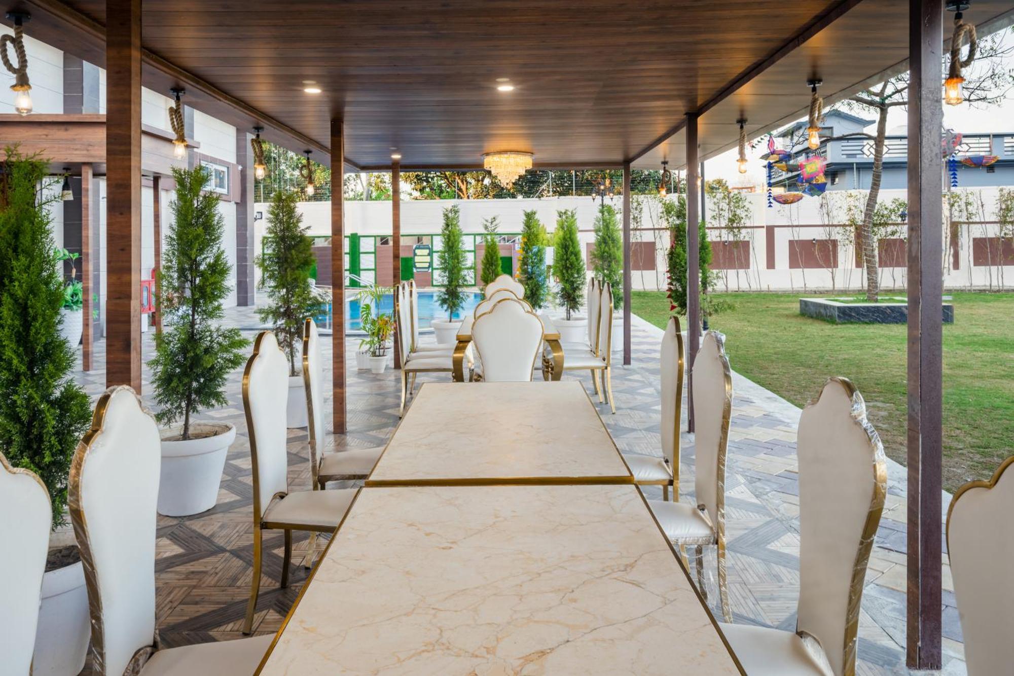 Hotel Vasdaa Grand Dehradun Ngoại thất bức ảnh
